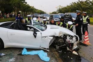 网友爆料高速飙车事件视频,速度与激情引网友热议  第2张 网友爆料高速飙车事件视频,速度与激情引网友热议  第2张