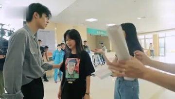 娱乐吃瓜基地,娱乐吃瓜基地独家爆料,明星幕后故事大公开