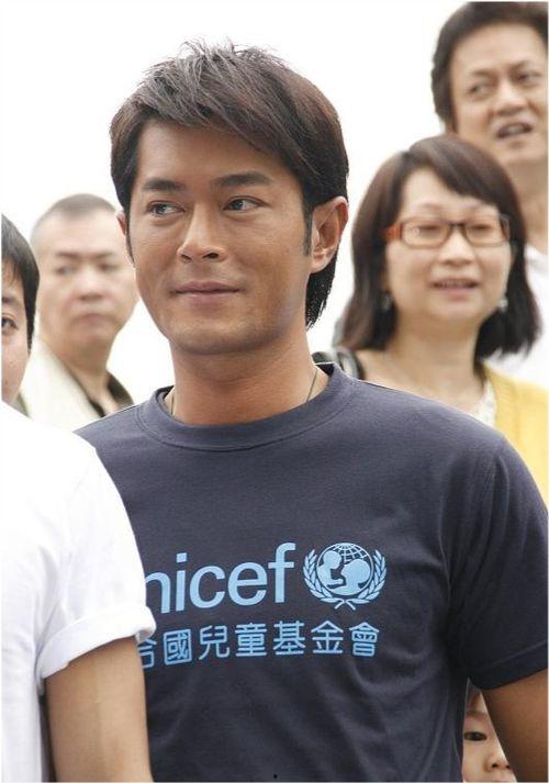 卓伟最新爆料慈善一哥,慈善一哥背后的惊人真相  第3张 卓伟最新爆料慈善一哥,慈善一哥背后的惊人真相  第3张